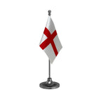 England Table Flag of 4in x 6in With A Heavy Plastic Base