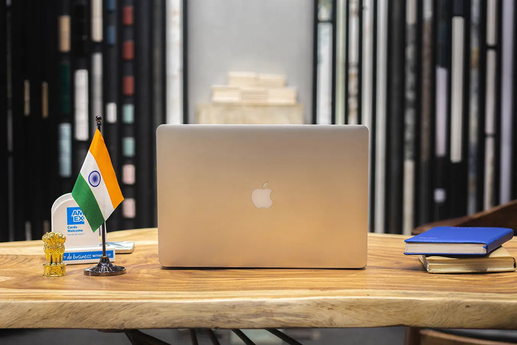Indian Table Flag of 4in x 6in With A Heavy Plastic Base