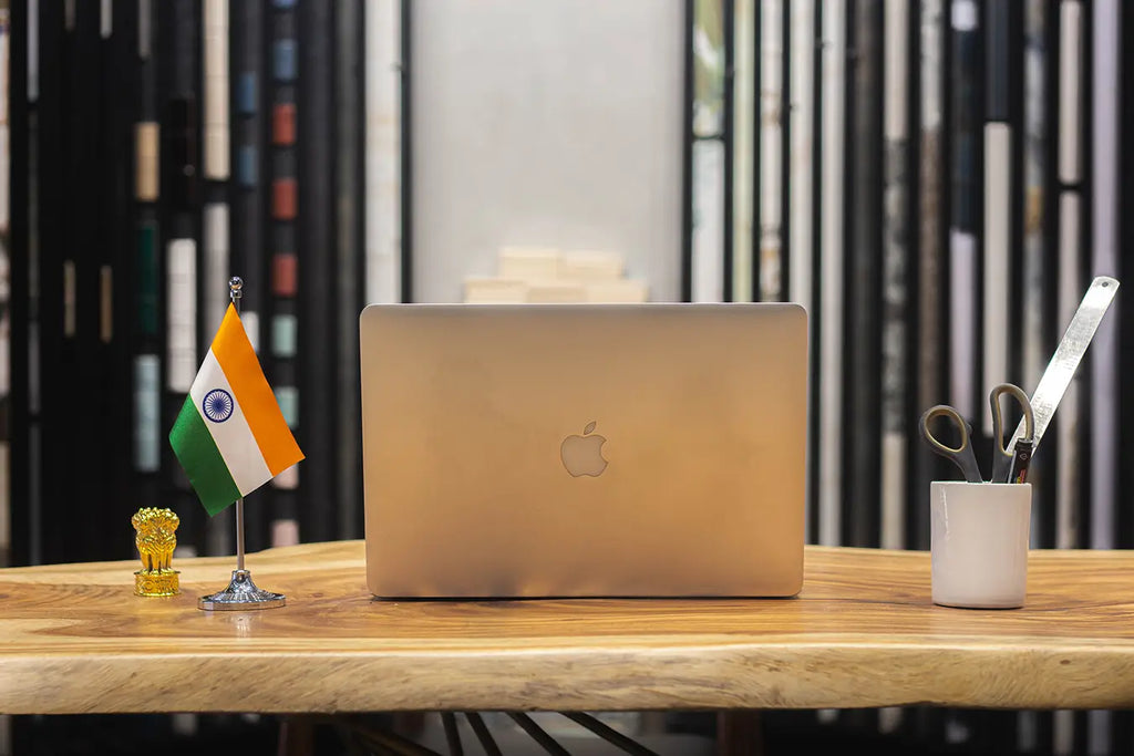 Indian Table Flag of 4in x 6in With A Heavy Plastic Base