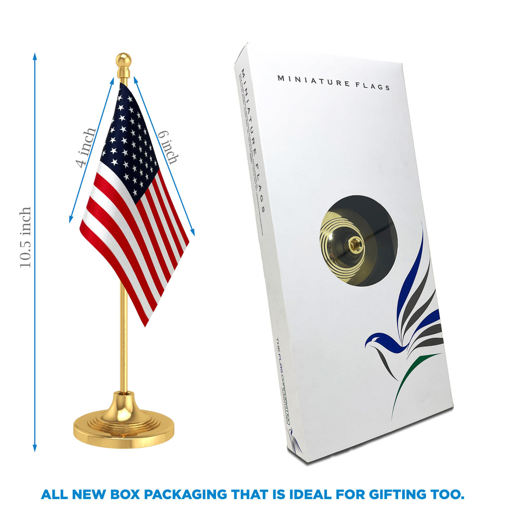 United States of America Table Flag of 4in x 6in With A Heavy Plastic Base